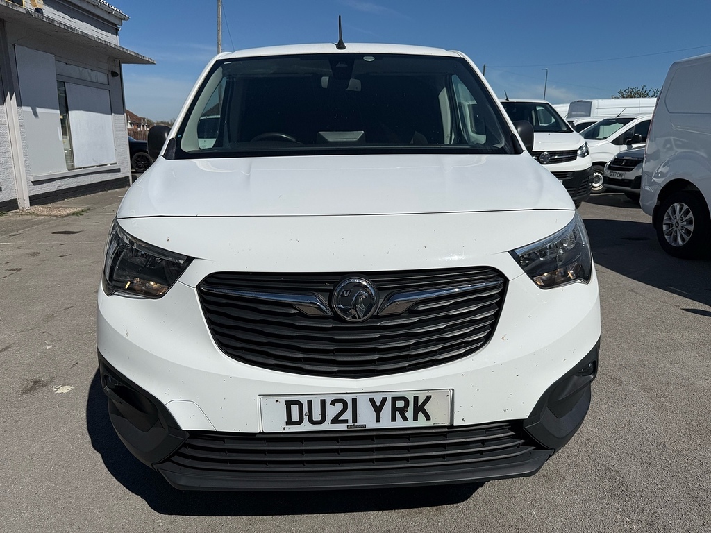 Vauxhall Combo 1.5 Turbo D 2300 Edition Low Mileage Lwb DU21YRK White #2