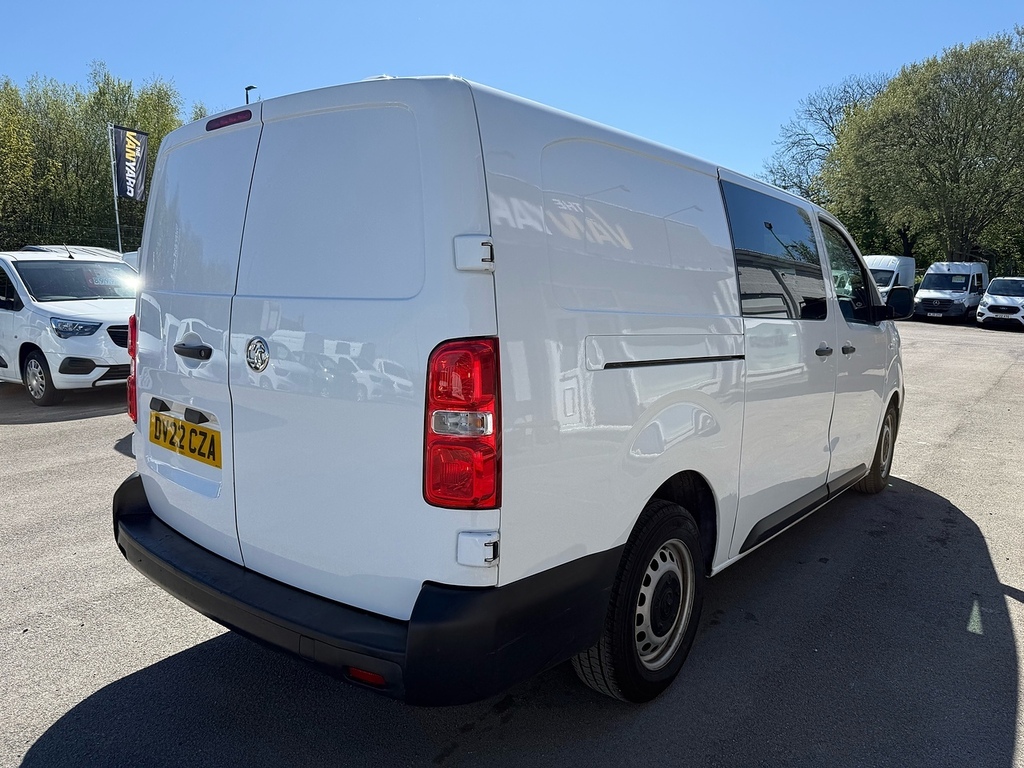 Vauxhall Vivaro 2.0 Turbo D 3100 Dynamic Crew 6 Seat Air Con Sat N DV22CZA White #5