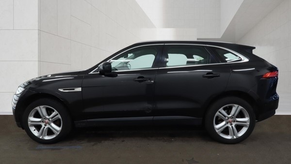 Jaguar F-Pace I Portfolio Awd YM67EJF Black #6