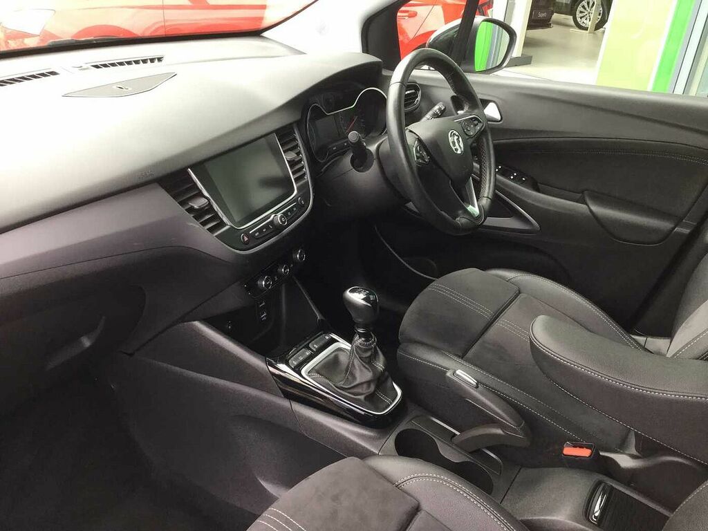 Vauxhall Crossland 1.2 Turbo Ultimate LO22EYT White #2