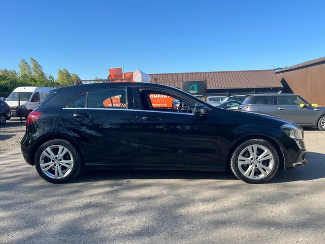 Mercedes-Benz A Class 1.6 A160 Sport Hatchback Euro 6 Black #4