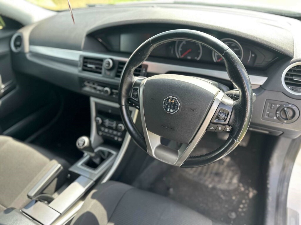 MG MG6 Saloon 1.9 Dti Tech Magnette Euro 5 Ss 201 Silver #12