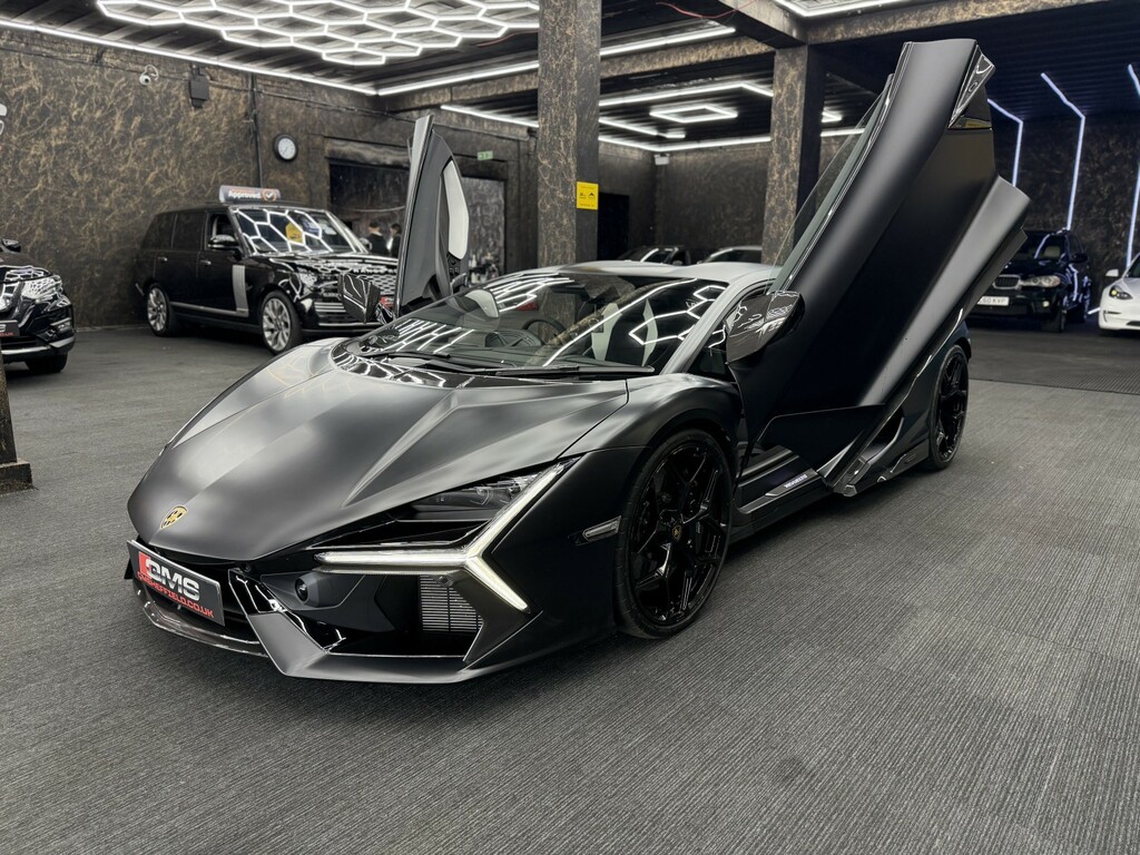 Lamborghini Revuelto Sports 6.5 V12 Hpev 3.8Kwh Amt 4Wd 025 Black