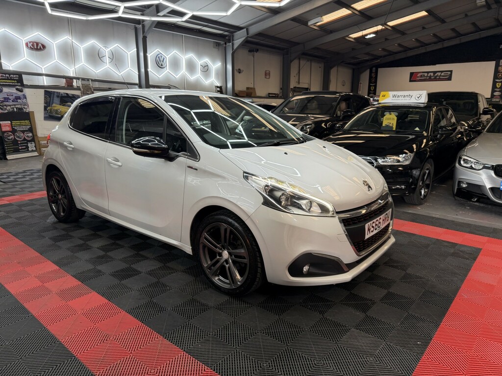 Peugeot 208 Hatchback 1.2 Puretech Gt Line 201666 KS66HRU White #3