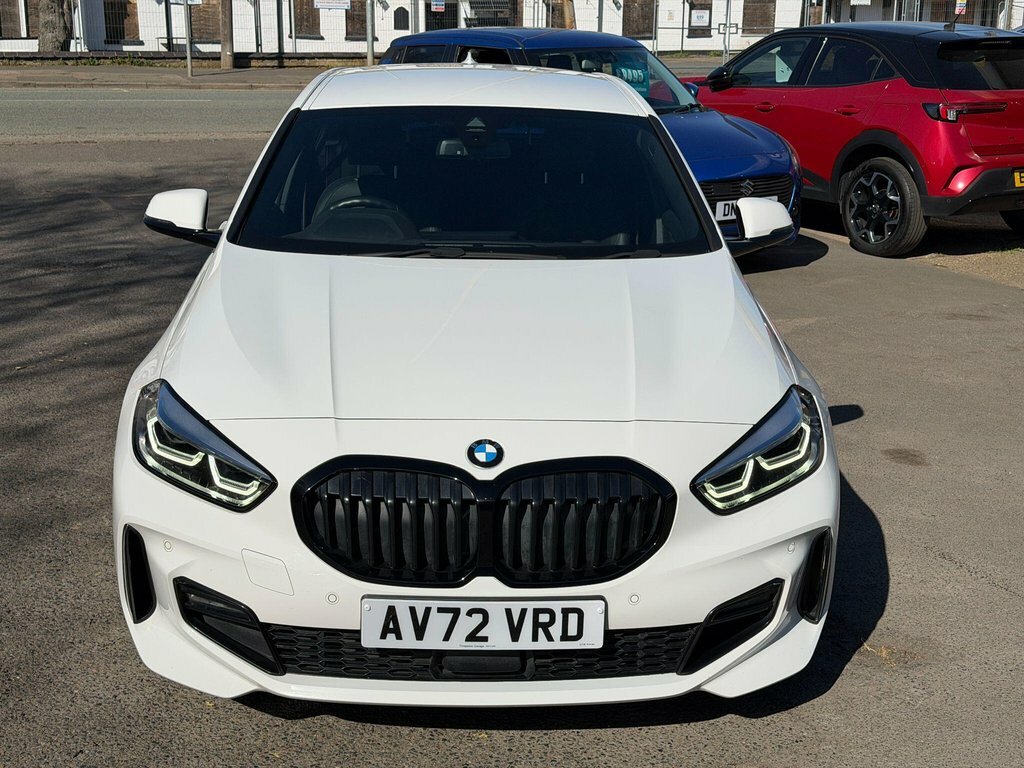 BMW 1 Series 1.5L M Sport AV72VRD White #2
