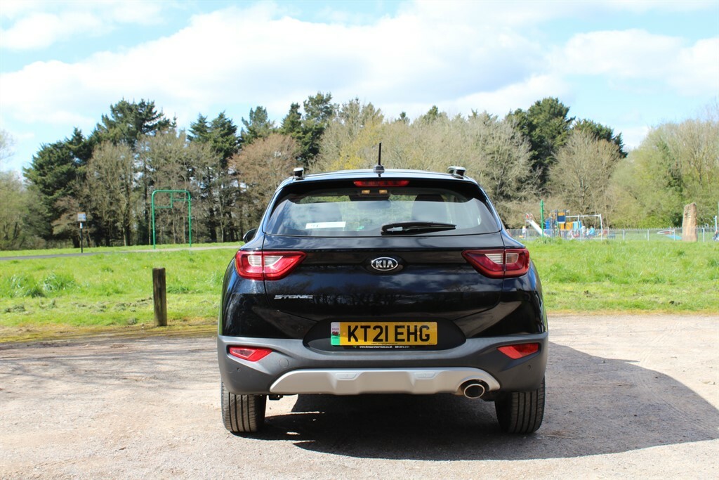 Kia Stonic 2 Black #4