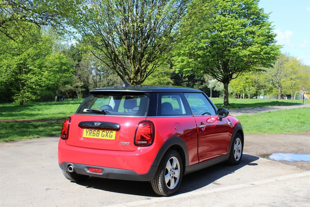 Mini Hatch Cooper Red #3