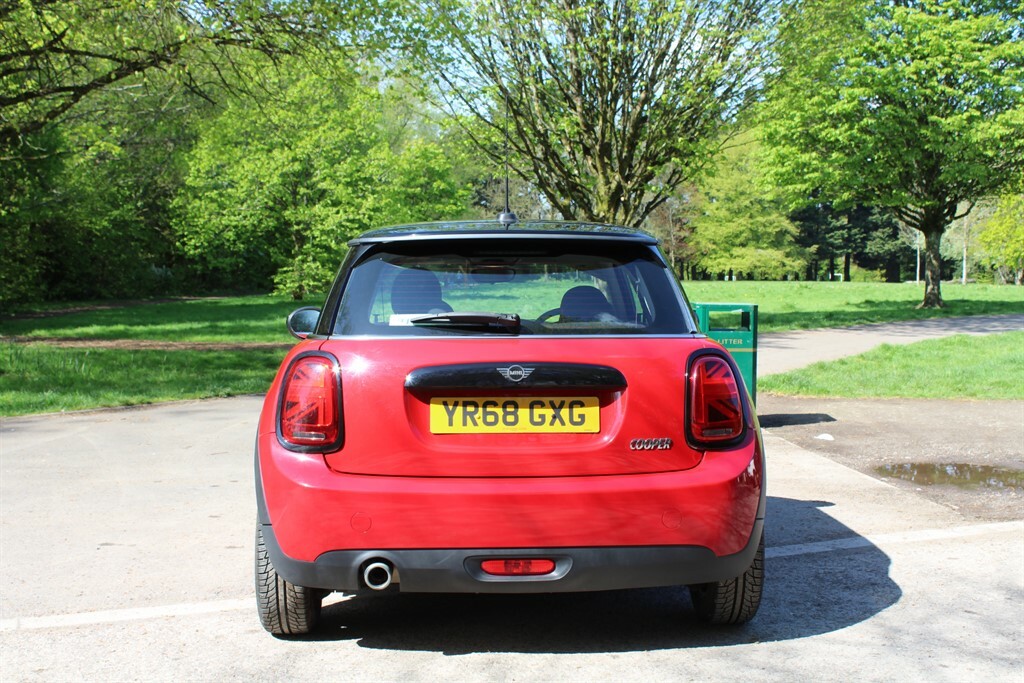 Mini Hatch Cooper Red #4