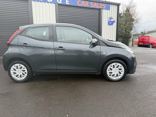 Toyota Aygo 1.0 Vvt-i X-play Hatchback Euro FM21JLO Grey #3