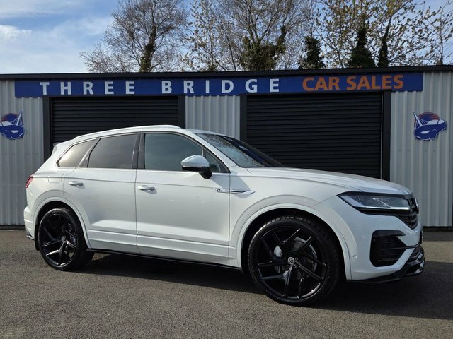 Volkswagen Touareg 3.0 Tdi V6 R-line Suv Tiptronic 4Motion White