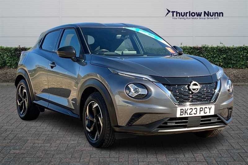 Nissan Juke 1.6 N-connecta Suv Hybrid Euro 6 Grey