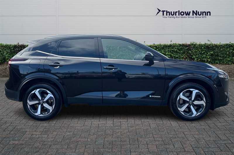Nissan Qashqai N-connecta E-power 1.5 Hybrid Startstop DV73YRP Black #2