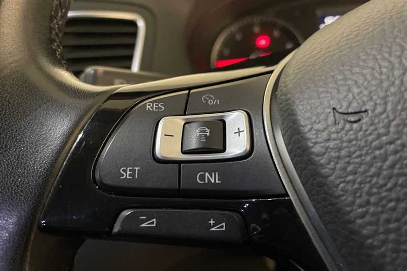 Volkswagen Sharan 1.4 Tsi Se Nav Dsg Euro 6 Ss Silver #22