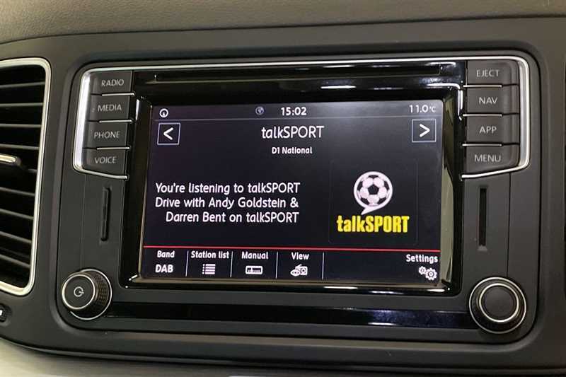 Volkswagen Sharan 1.4 Tsi Se Nav Dsg Euro 6 Ss Silver #20