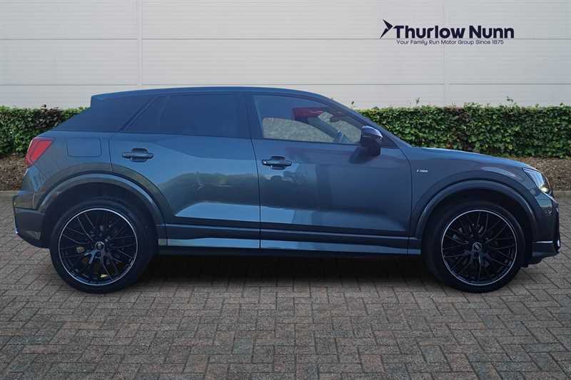 Audi Q2 1.5 Tfsi Cod 35 Black Edition Suv S Tro KW23CWJ Grey #2