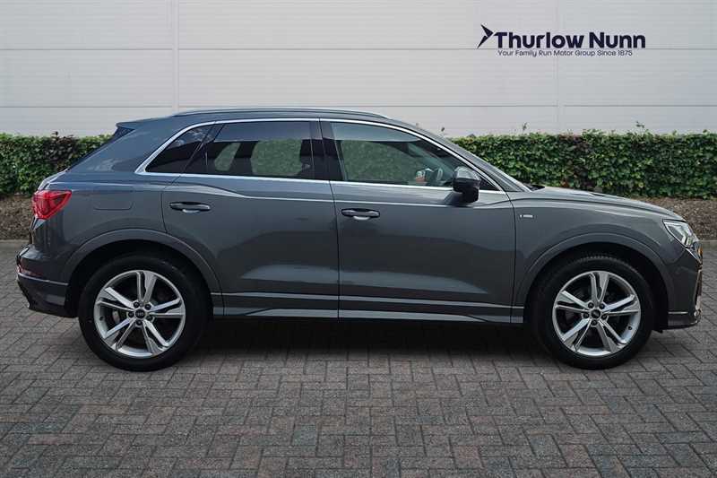 Audi Q3 1.5 Tfsi Cod 35 S Line Suv S Tronic Eur ST21JHV Grey #2
