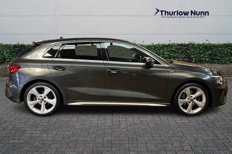 Audi A3 1.5 Tfsi 35 S Line Sportback S Tronic E KN21TKE Grey #2