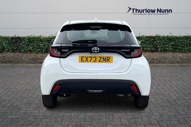 Toyota Yaris 1.5 Vvt-h Icon Hatchback Hybrid E-cvt E EX73ZNR White #4