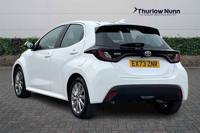 Toyota Yaris 1.5 Vvt-h Icon Hatchback Hybrid E-cvt E EX73ZNR White #5