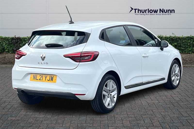 Renault Clio 1.0 Tce Play Hatchback Euro 6 S NL21YJW White #3