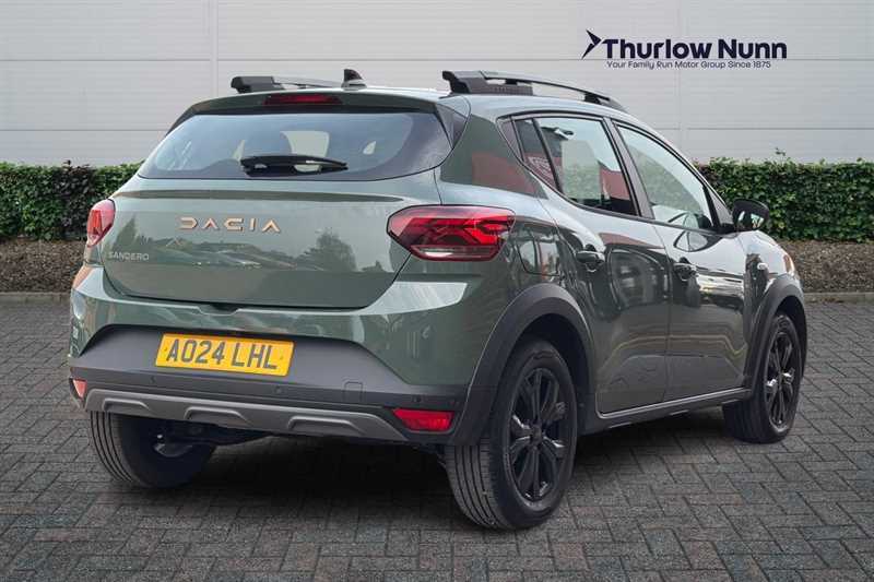 Dacia Sandero Stepway 1.0 Tce Extreme Hatchback Cvt Euro 6 S AO24LHL Green #3