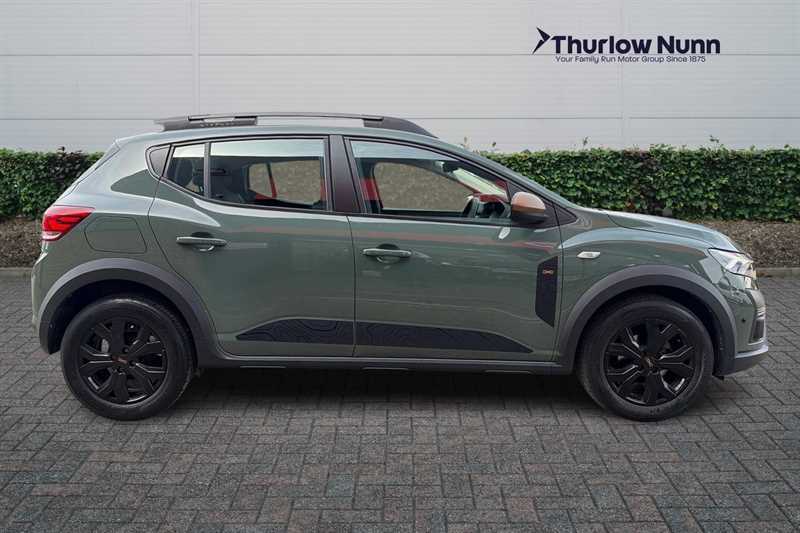 Dacia Sandero Stepway 1.0 Tce Extreme Hatchback Cvt Euro 6 S AO24LHL Green #2