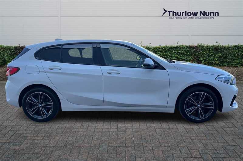 BMW 1 Series 1.5 118I Sport Hatchback Dct Euro 6 S DP70WBG White #2