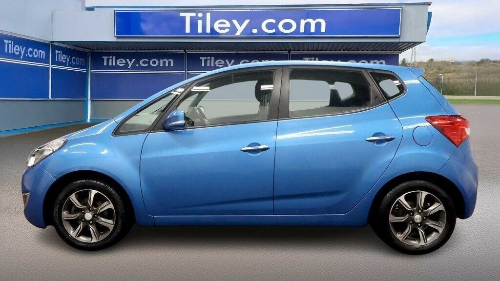 Hyundai Ix20 1.4 Blue Drive Se Nav Euro 6 Ss Blue #3