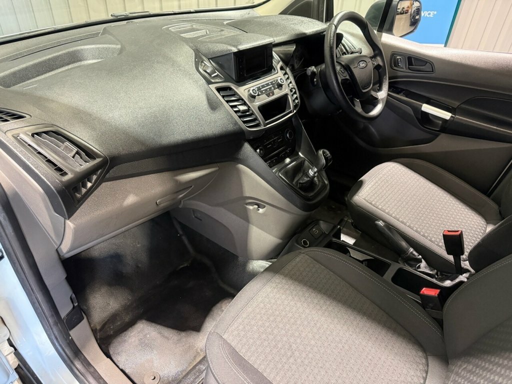 Ford Transit Connect 1.5L Trend White #5