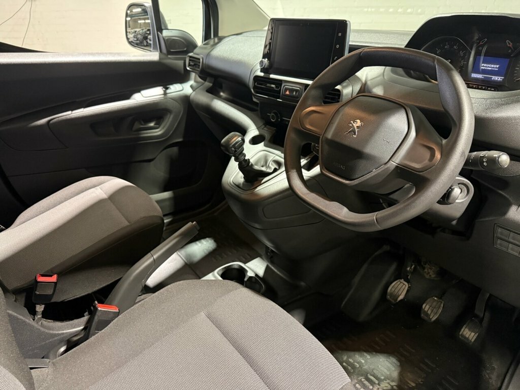 Peugeot Partner 1.5L Professional Premium 6Dr YP73XAE White #3