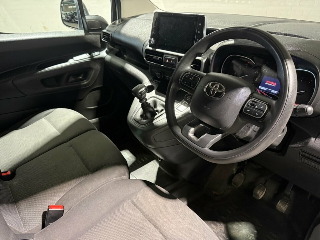 Toyota Proace City 1.5L Icon HG72EPY White #3