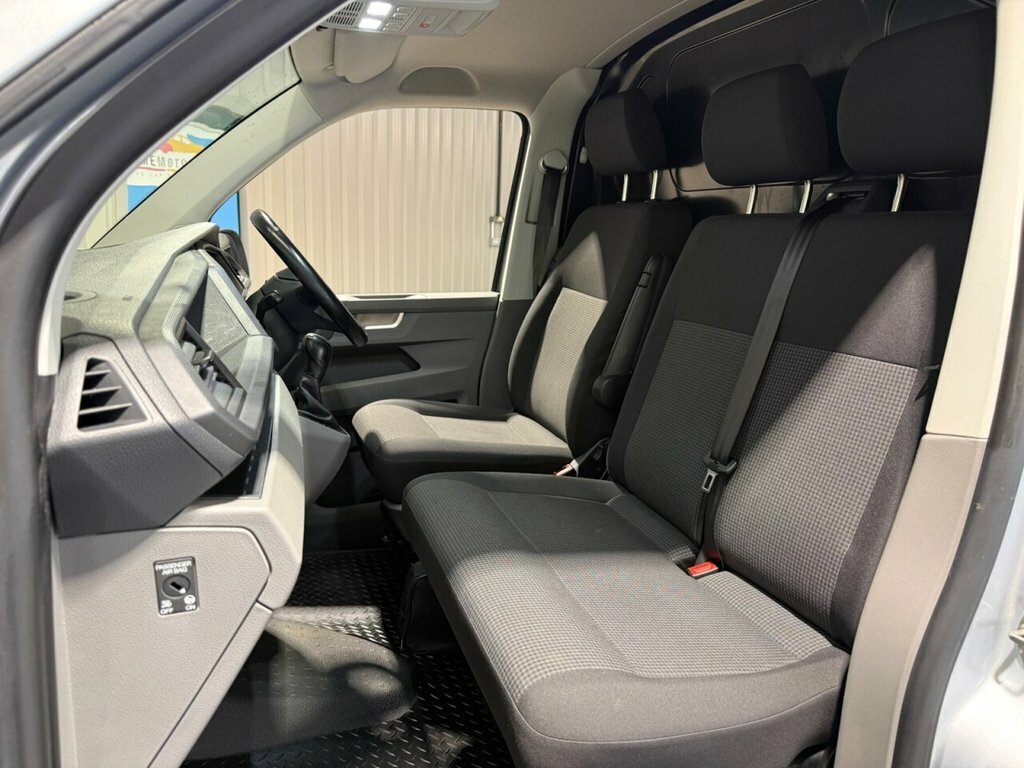 Volkswagen Transporter 2L Highline VK72NGO Silver #5
