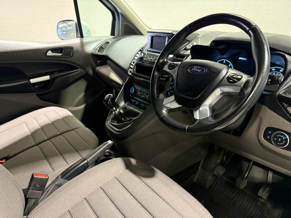 Ford Transit Connect 1.5L Limited YP23KJF White #3