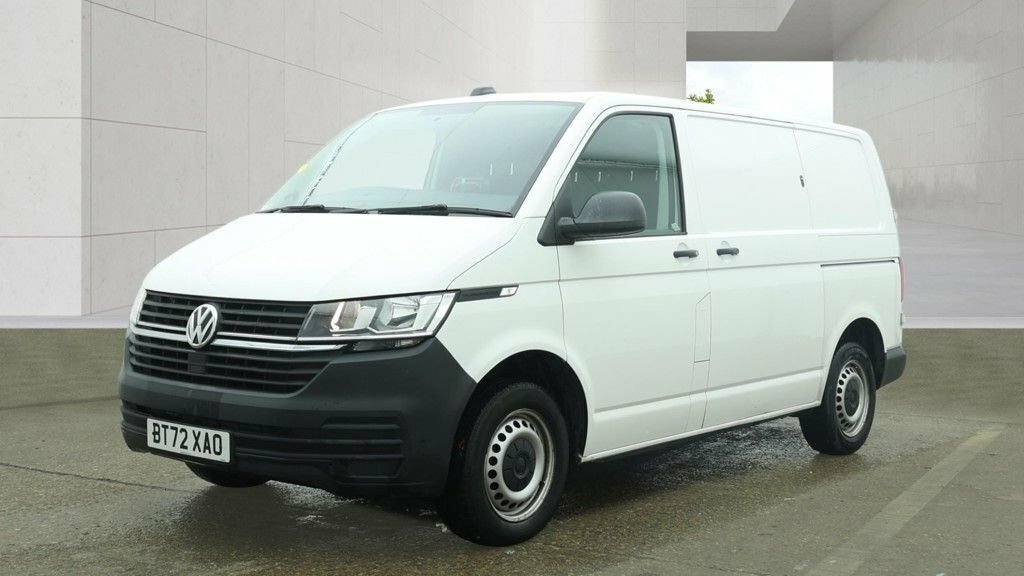 Volkswagen Transporter 2L Startline BT72XAO White #2