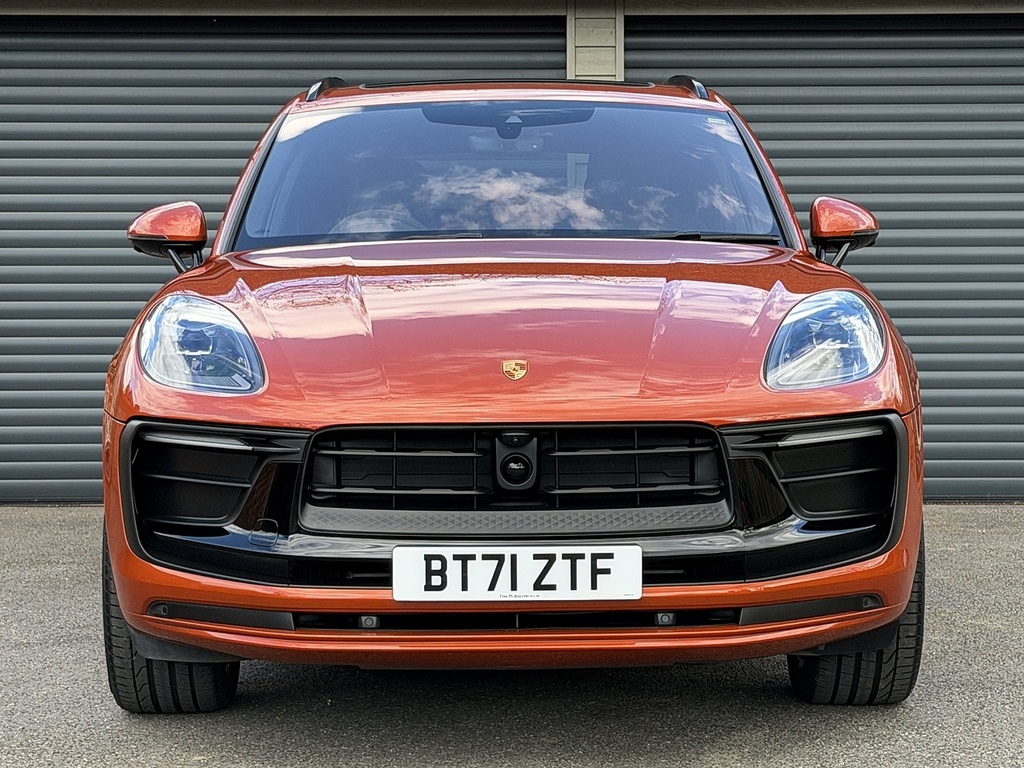 Porsche Macan T Orange #5