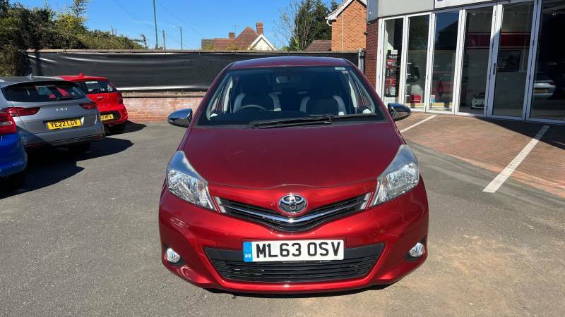 Toyota Yaris 1.33 Vvt-i Trend Multidrive-s - 2013 63 Red #4