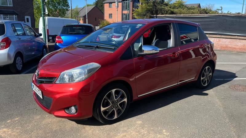 Toyota Yaris 1.33 Vvt-i Trend Multidrive-s - 2013 63 Red #5