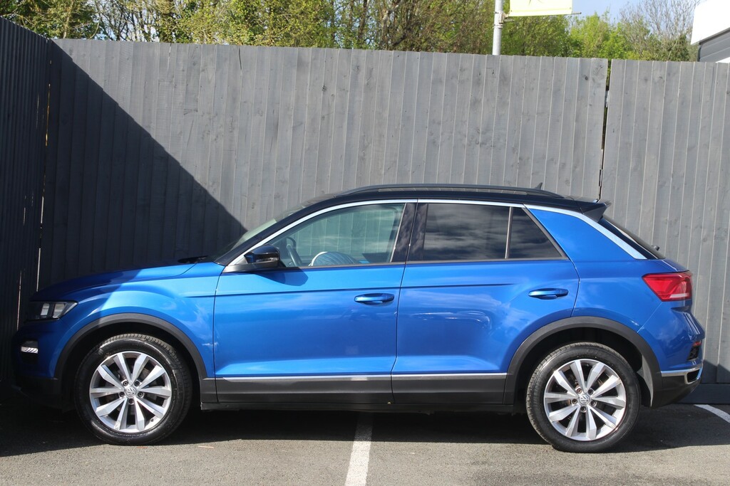 Volkswagen T-Roc Suv 1.0 Tsi Design 2018 WO68DJK Blue #3