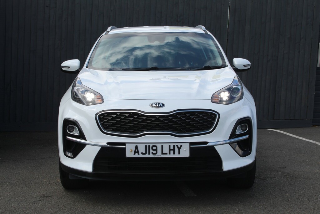 Kia Sportage Suv 1.6 Gdi 2 2019 AJ19LHY White #2