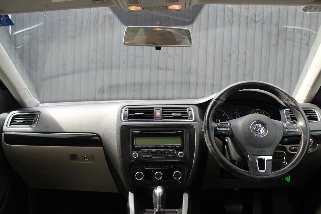 Volkswagen Jetta Se Bluemotion Technology Silver #17