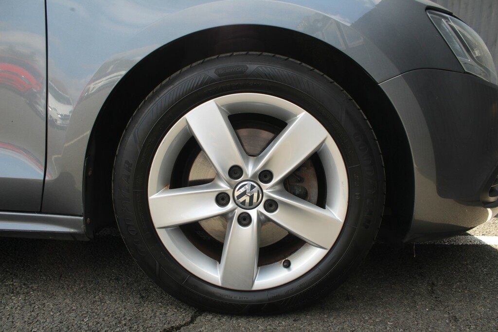 Volkswagen Jetta Se Bluemotion Technology Silver #11