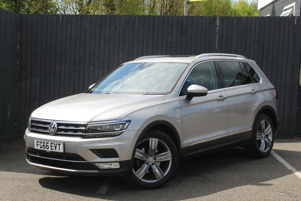 Volkswagen Tiguan Suv 2.0 Tdi Bluemotion Tech Sel 2016 FG66EVT Silver #3