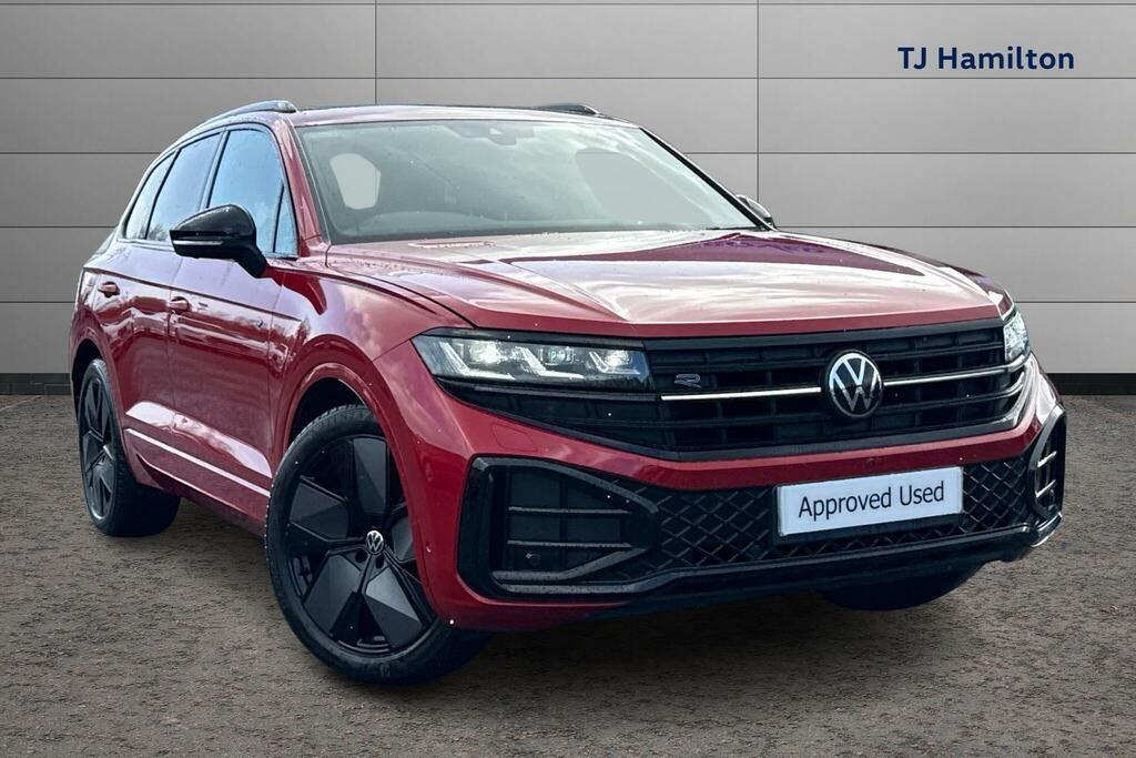 Volkswagen Touareg 3.0 V6 Tdi 4Motion 286 Black Edition Tip Red