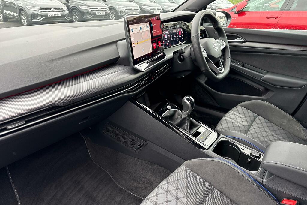 Volkswagen Golf 1.5 Tsi Black Edition Hatchback R75RRR Grey #2