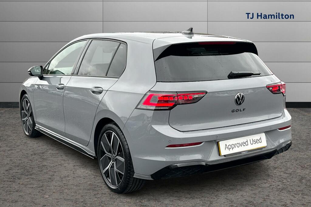 Volkswagen Golf 1.5 Tsi Black Edition Hatchback R75RRR Grey #3