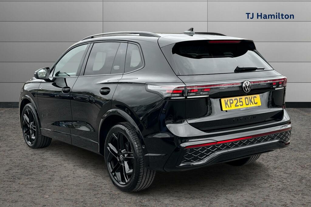 Volkswagen Tiguan 2.0 Tdi R-line Dsg KP25OKC Black #3