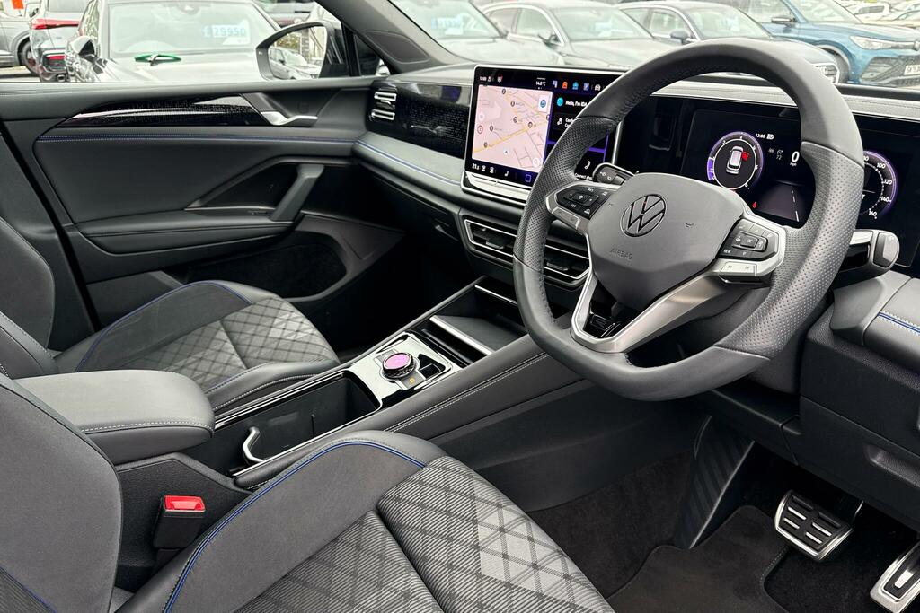 Volkswagen Tiguan 2.0 Tdi R-line Dsg KP25OKC Black #6