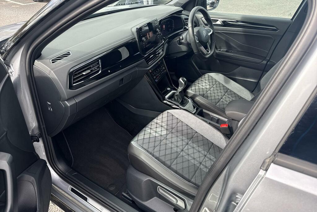 Volkswagen T-Roc 1.5 Tsi Black Edition Plus MC75URU Silver #2