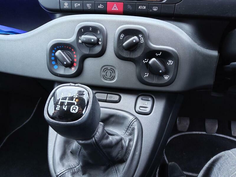 Fiat Panda 1.2 Lounge Euro 6 DU67PZM White #6