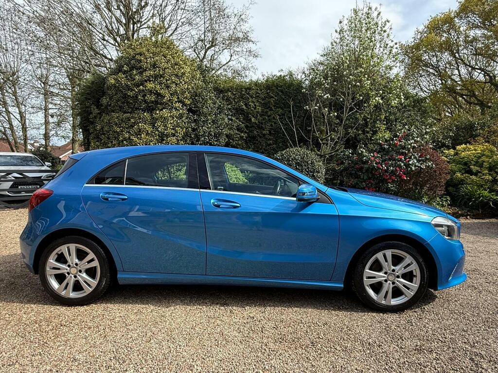 Mercedes-Benz A Class 1.6 A180 Sport 7G-dct Euro 6 Ss KT16EDP Blue #4